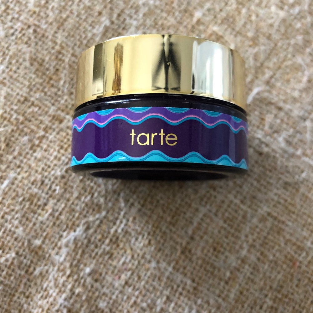 Tarte NWT Drink of H2O hydrating boost